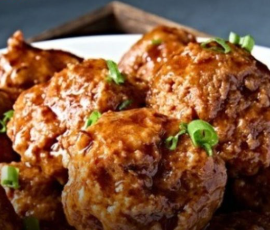 Nisu jaja, a nije ni hljeb potopljen u mlijeko: Evo šta kuhari dodaju u ćufte da budu sočne