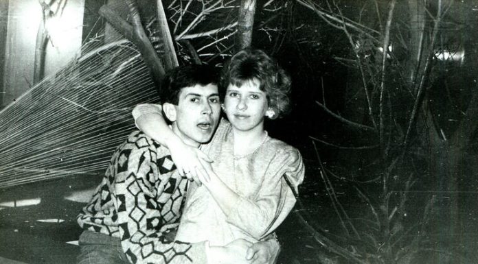 Bili smo najlepši par u Jugi ’70-ih: Posle 40 god. mu se javljam na Fejs, a kad sam videla slike, zanemela sam od šoka Bili smo najlepši par u Jugi ’70-ih: Posle 40 god. mu se javljam na Fejs, a kad sam videla slike, zanemela sam od šoka - featured image