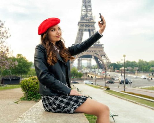 Šta znači ako se osoba hvalisa objavama na društvenim mrežama, prema psihologiji